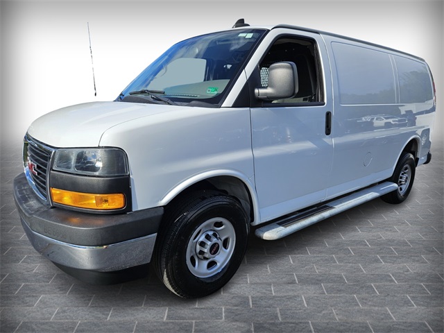 2023 Gmc Savana 2500 Cargo photo 3