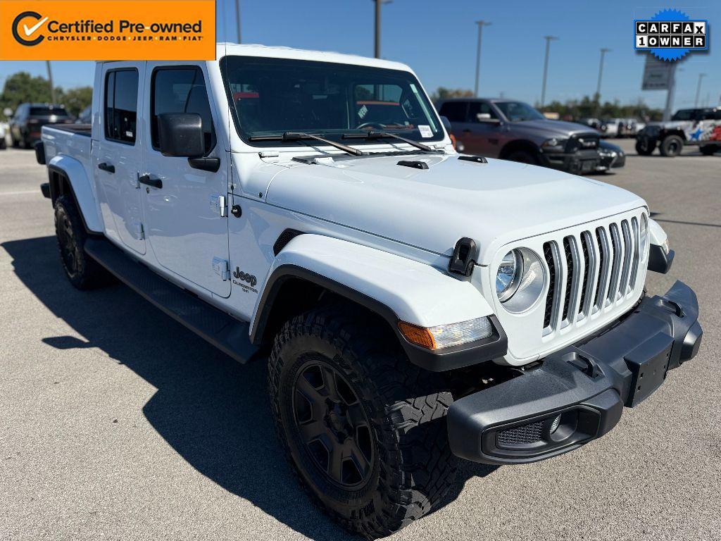 2021 Jeep Gladiator Overland's photo
