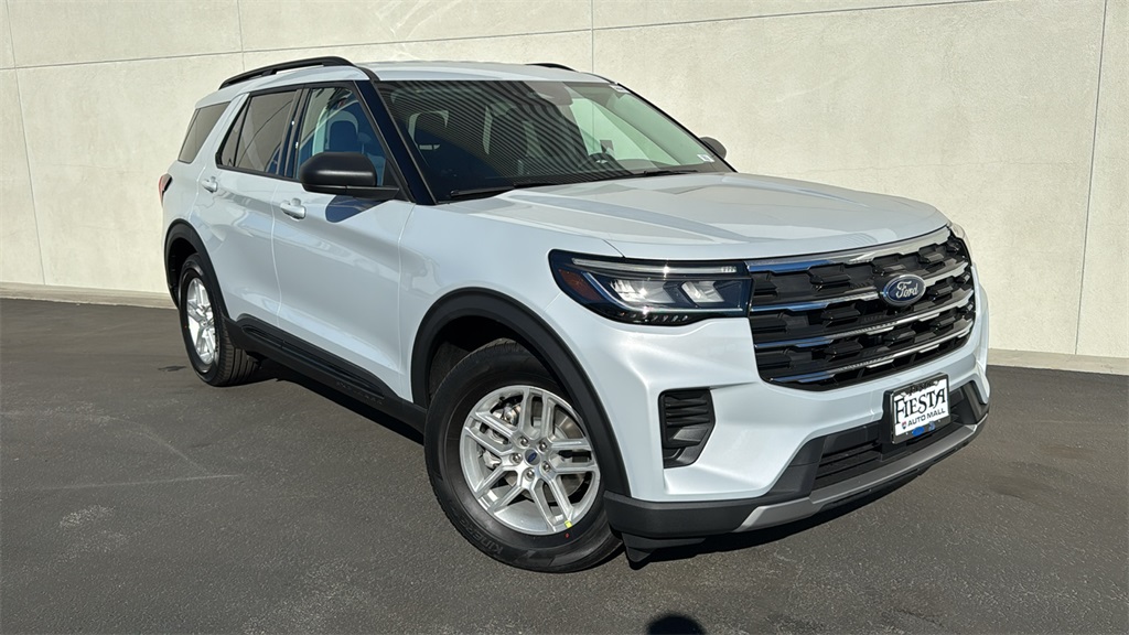 2026 Ford Explorer's photo