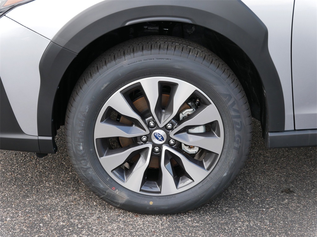 2025 Subaru Outback Limited photo 4