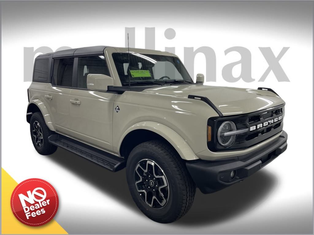 2025 Ford Bronco 4-Door Outer Banks's photo