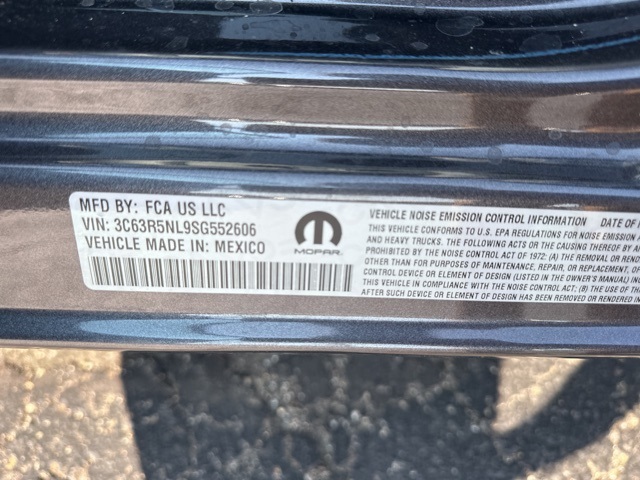 2025 Ram 2500 Laramie photo 8