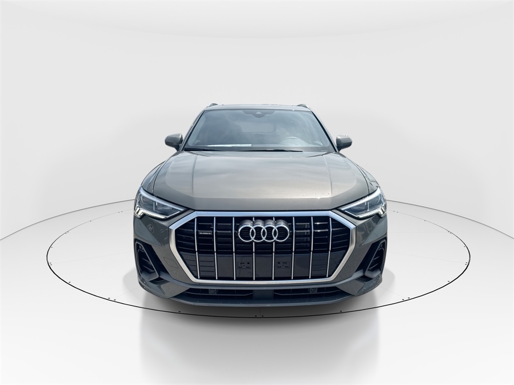 2025 Audi Q3 Premium S line photo 3