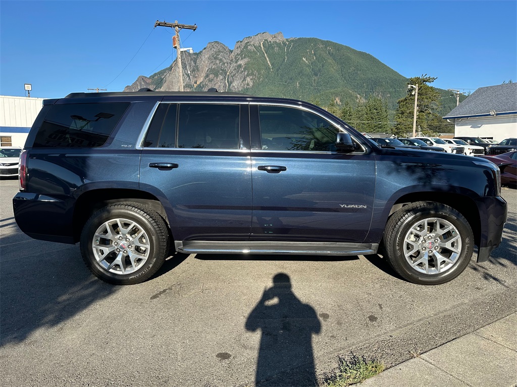 2019 Gmc Yukon SLT photo 4