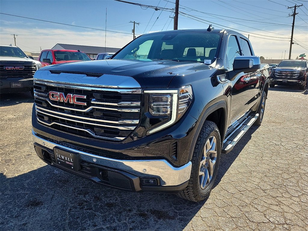 2026 GMC Sierra 1500 SLT's photo