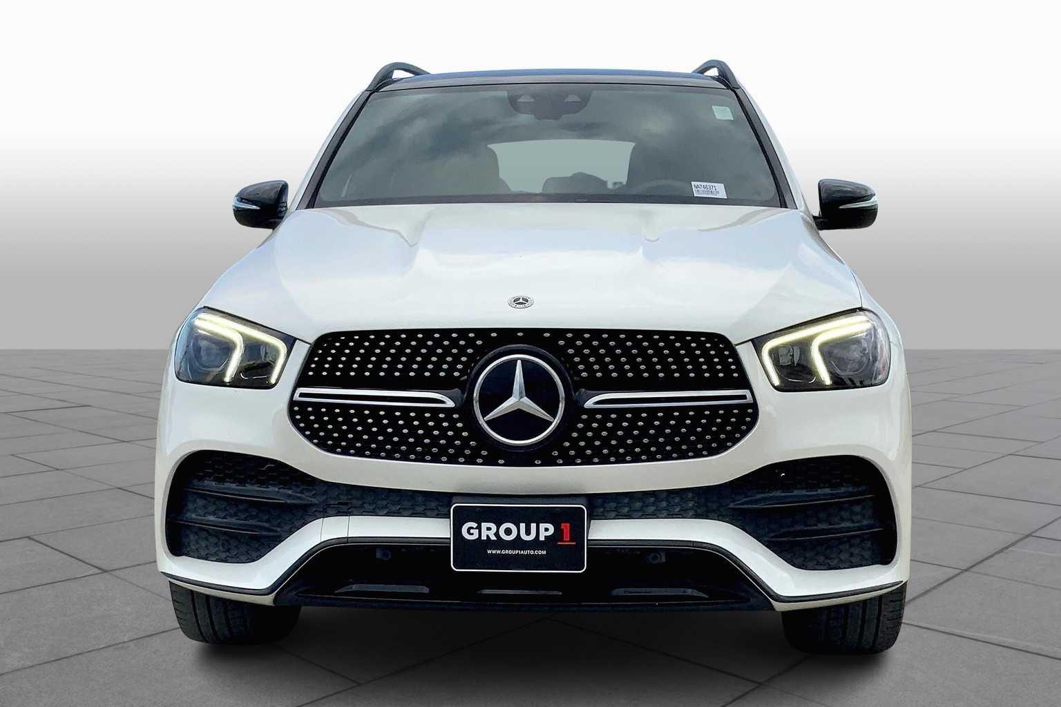 2022 Mercedes Benz GLE 450 4MATIC photo 3