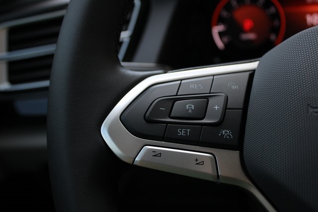 2025 Volkswagen Atlas Peak Edition SE photo 10