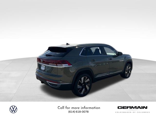 2026 Volkswagen Atlas Cross Sport SEL photo 4