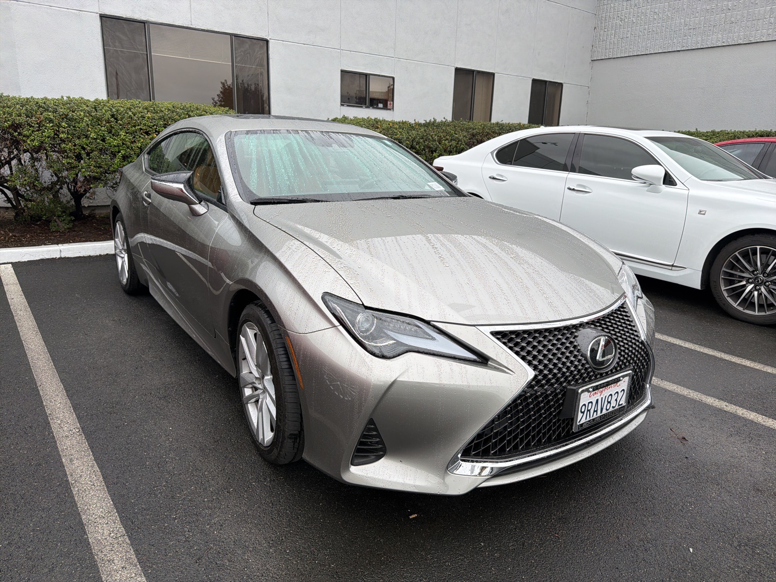 2024 Lexus RC 350's photo