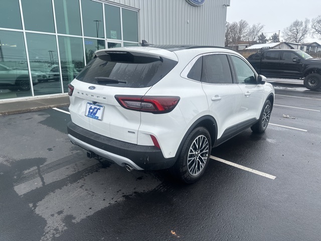 2024 Ford Escape Plug-In Hybrid Base photo 3