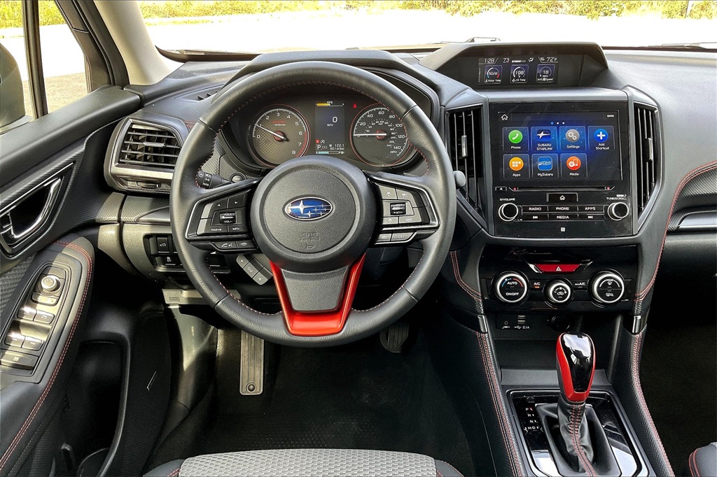 2022 Subaru Forester Sport photo 2