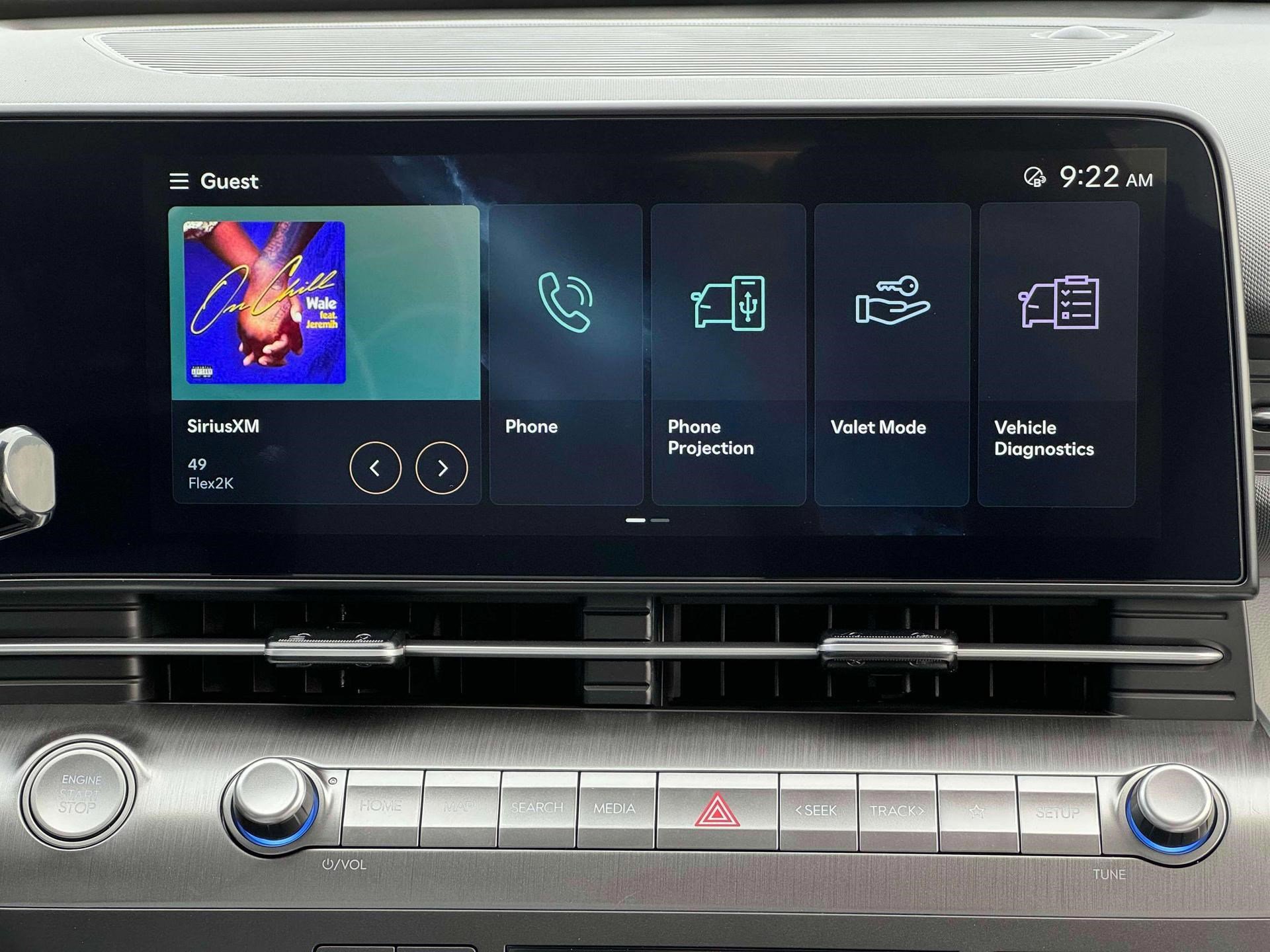 2025 Hyundai Kona SEL photo 19