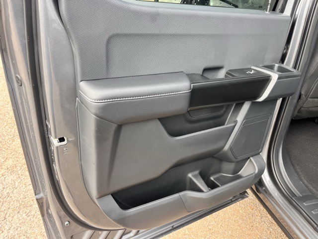 2025 Ford F-150 STX photo 20