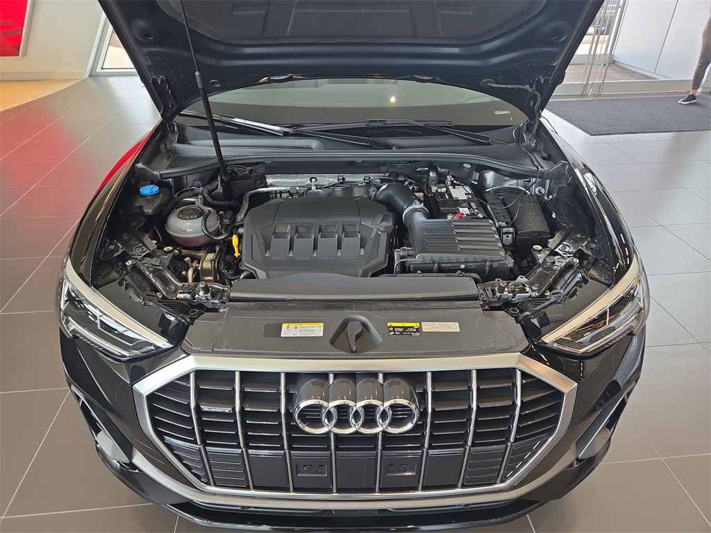2025 Audi Q3 Premium S line photo 18