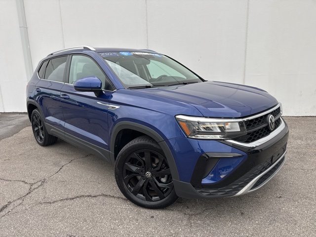 Certified 2022 Volkswagen Taos SE with VIN 3VVPX7B26NM082579 for sale in Kansas City