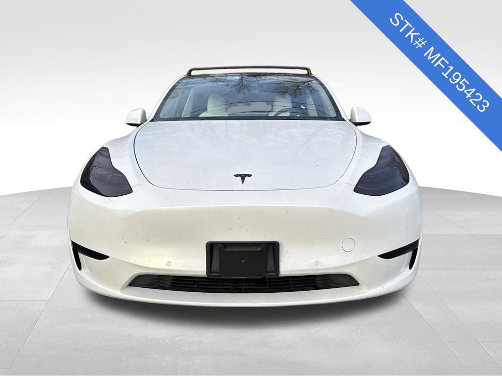 Used 2021 Tesla Model Y Long Range with VIN 5YJYGDEE0MF195423 for sale in Kirkland, WA