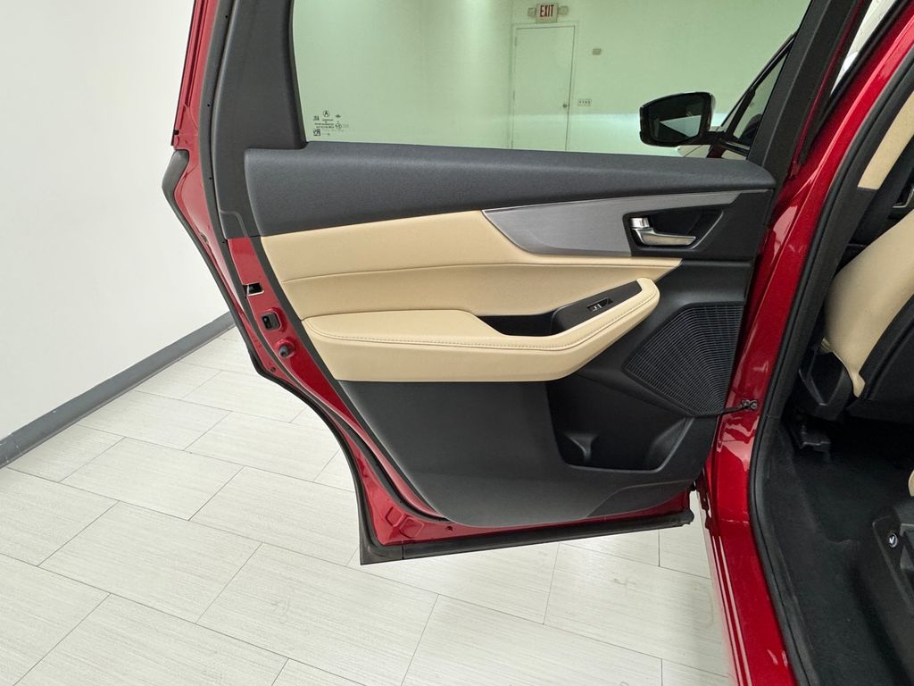 2023 Acura MDX SH-AWD photo 10