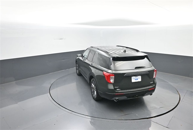 2022 Ford Explorer XLT photo 17