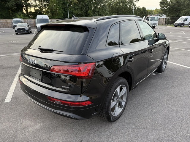 2025 Audi Q5 40 Premium Plus photo 7