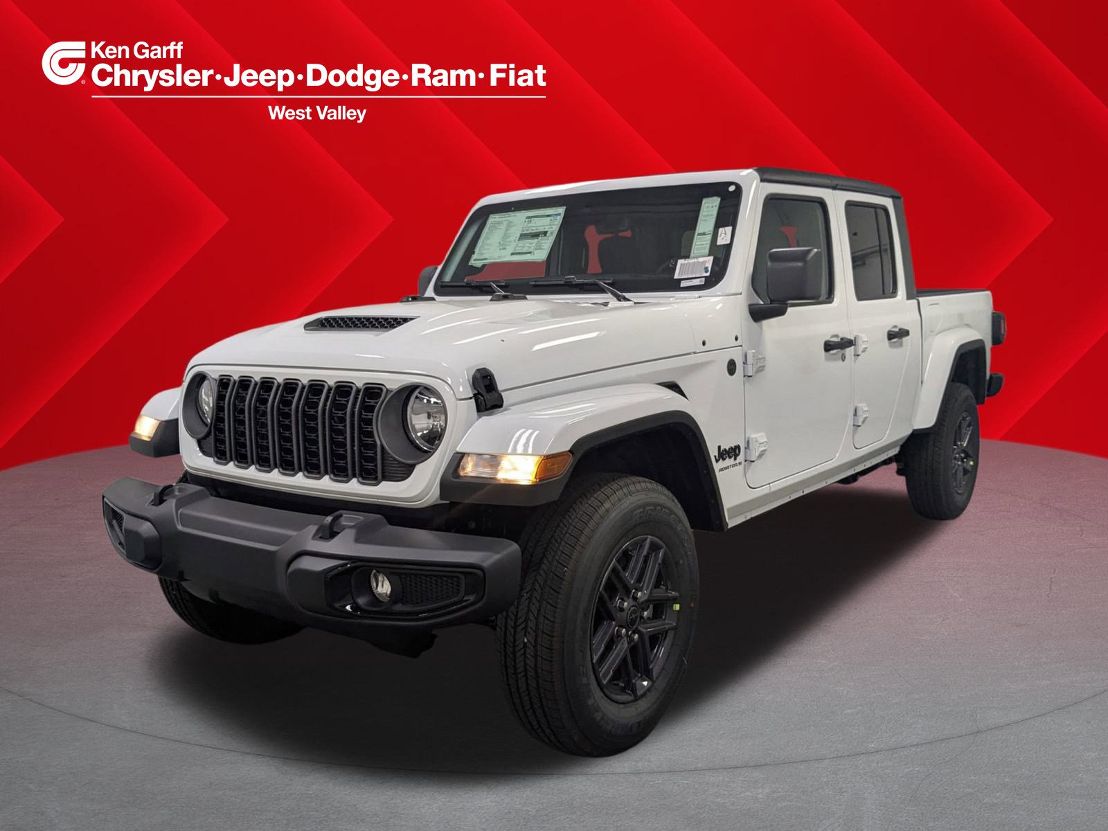2025 Jeep Gladiator Sport S's photo