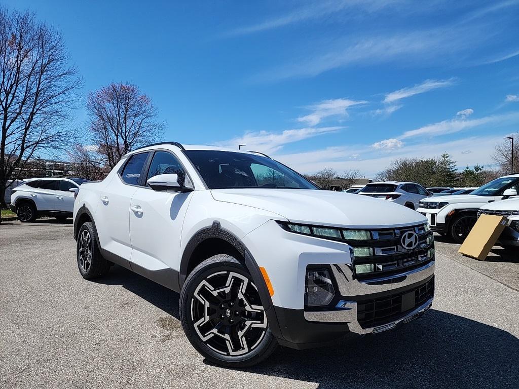 New 2025 Hyundai SANTA CRUZ Limited 4D Crew Cab in