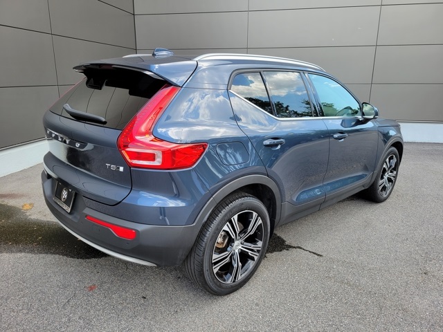 2022 Volvo XC40 T5 Inscription photo 6