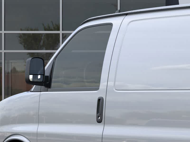 2025 Gmc Savana 2500 Cargo photo 12
