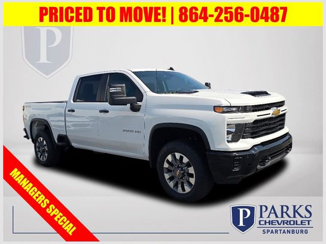 2025 Chevrolet Silverado HD Custom's photo