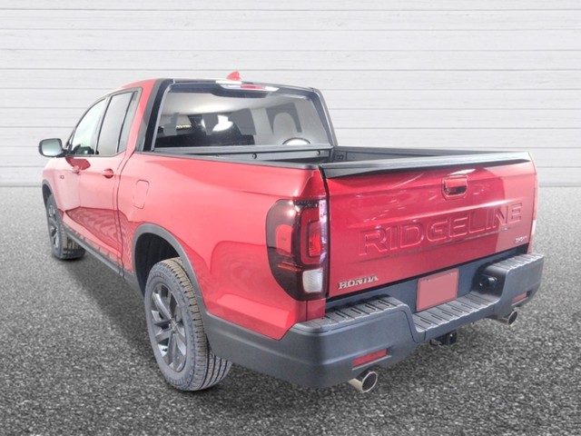 2025 Honda Ridgeline Sport photo 2