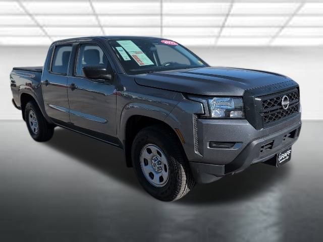 2022 Nissan Frontier S's photo