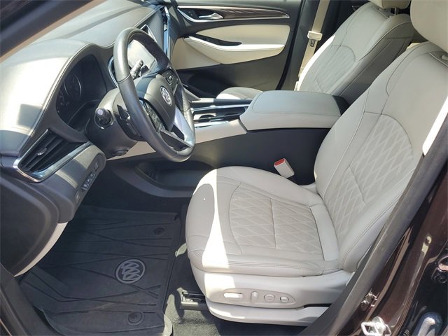 2023 Buick Enclave Avenir photo 5
