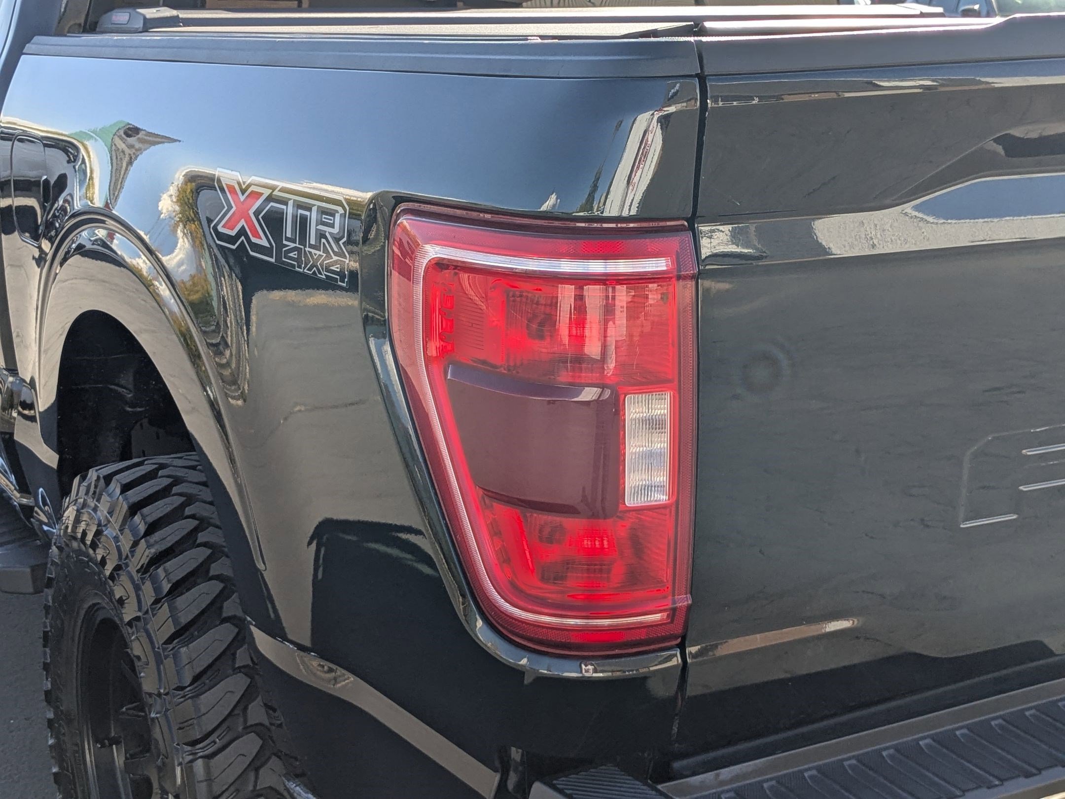 2021 Ford F-150 XLT photo 10