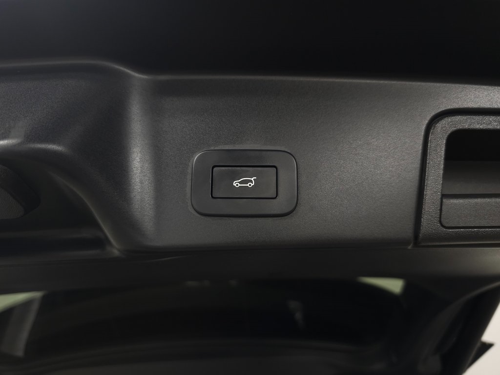 2023 LAND ROVER RANGE ROVER EVOQUE - Image 6