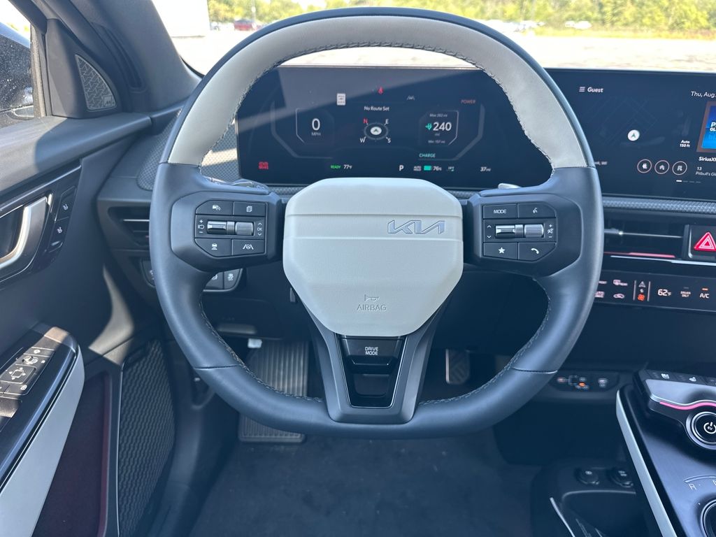 2025 Kia EV6 GT-Line photo 18