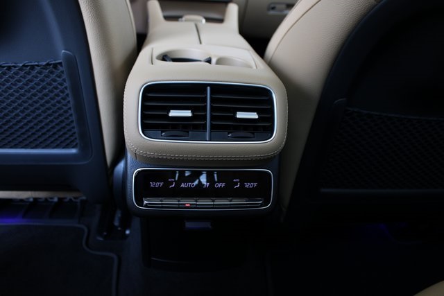 2026 Mercedes Benz GLS 450 4MATIC photo 33