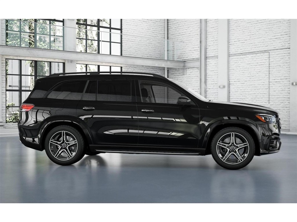 2026 Mercedes Benz GLS 450 4MATIC photo 15