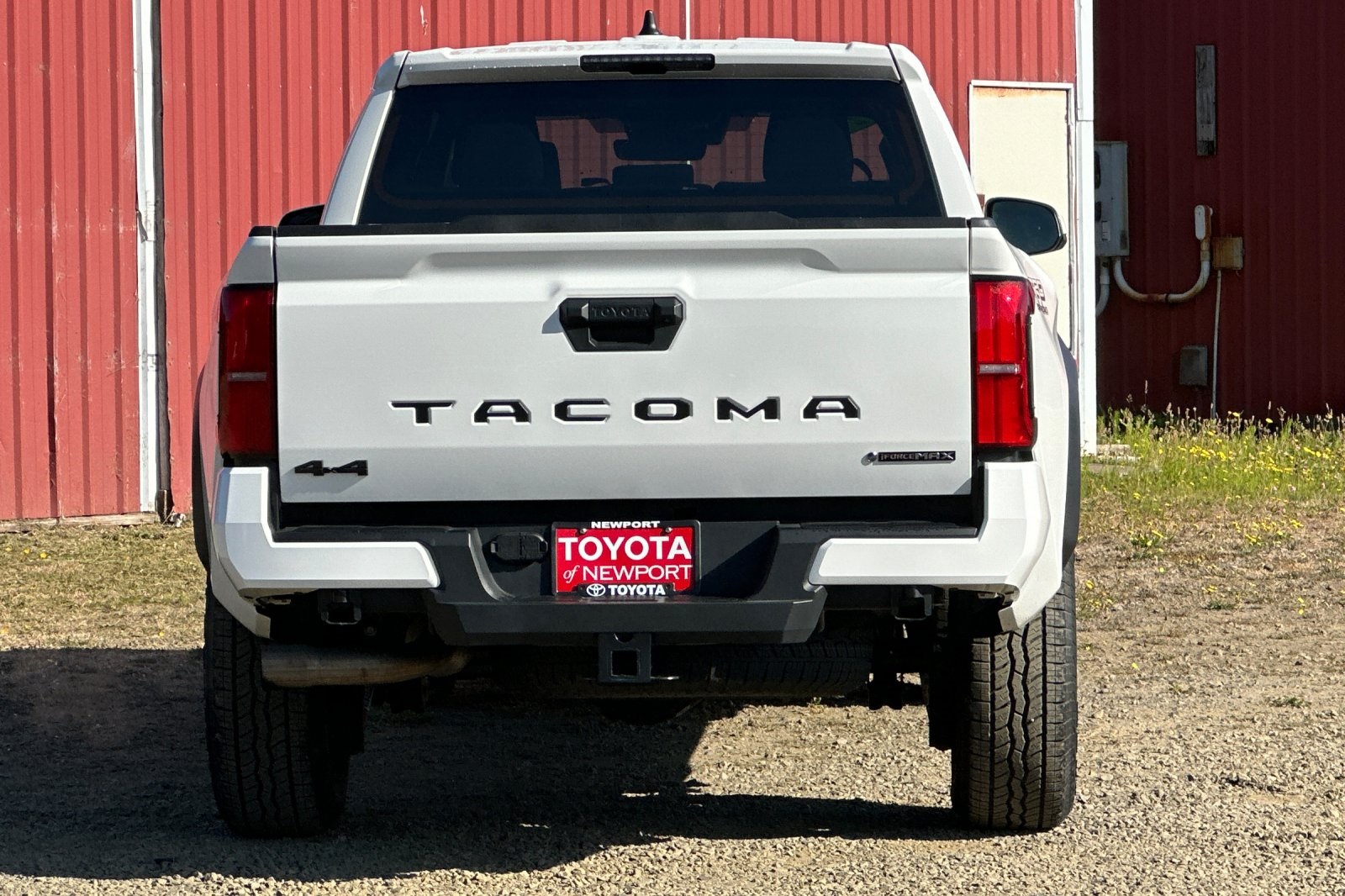 2024 Toyota Tacoma TRD photo 4