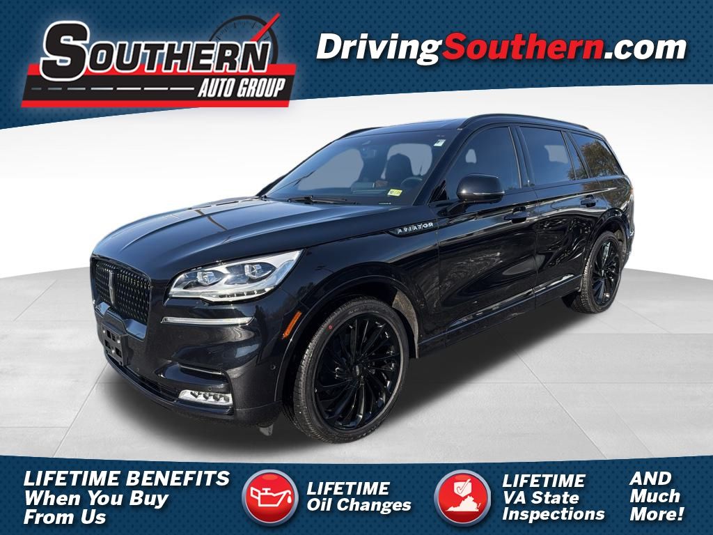 2022 Lincoln Aviator Reserve's photo