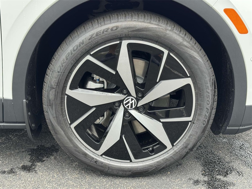2025 Volkswagen ID.4 Pro S photo 17