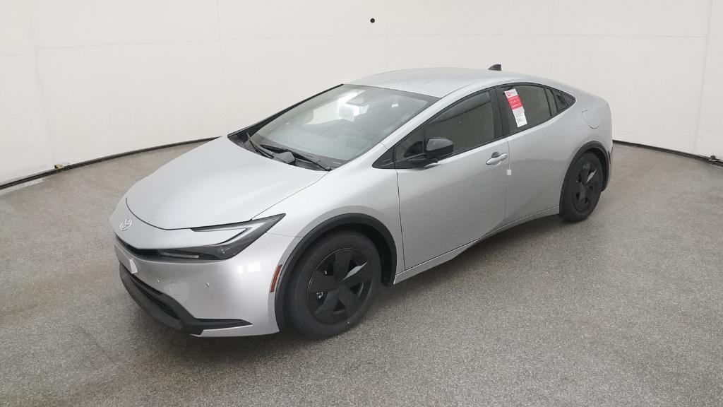 2026 Toyota Prius LE's photo