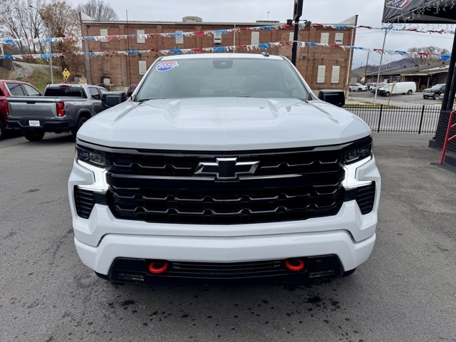 2025 Chevrolet Silverado 1500 RST photo 3