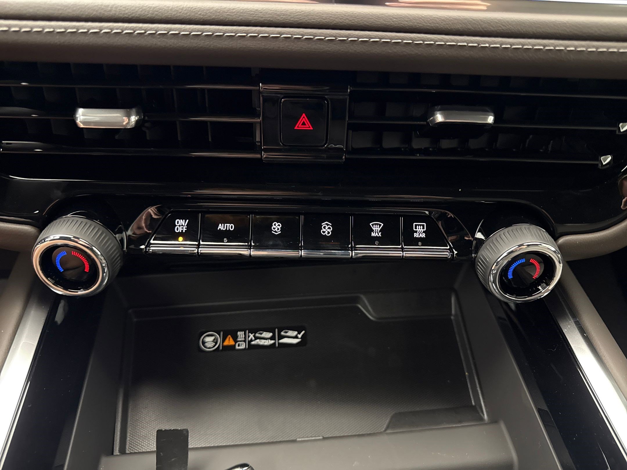 2025 Chevrolet Tahoe LT photo 33