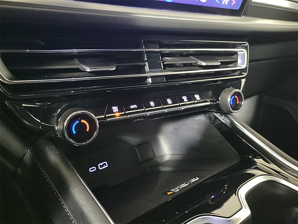 2025 CHEVROLET TRAVERSE - Image 19