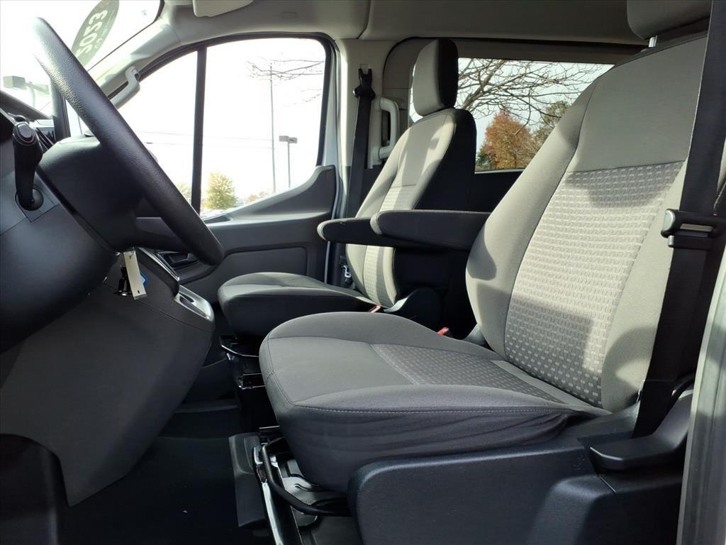 2023 Ford Transit Passenger XLT photo 3
