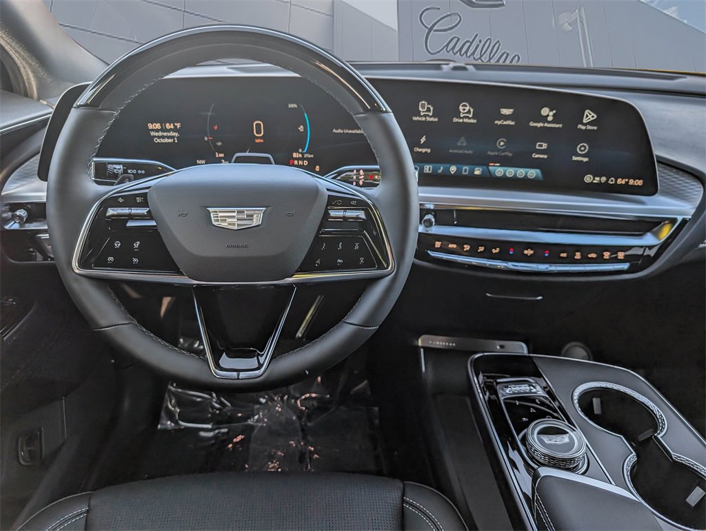 2026 Cadillac Lyriq Luxury photo 18