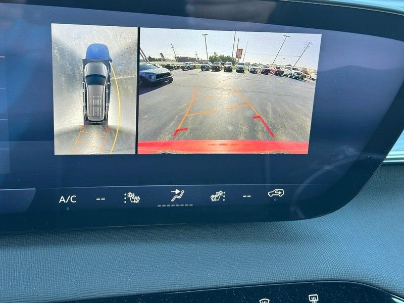 2026 Buick Enclave Preferred photo 17
