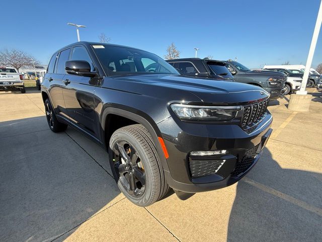 2025 Jeep Grand Cherokee Limited's photo