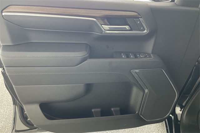 2023 Chevrolet Silverado 1500 LT photo 4