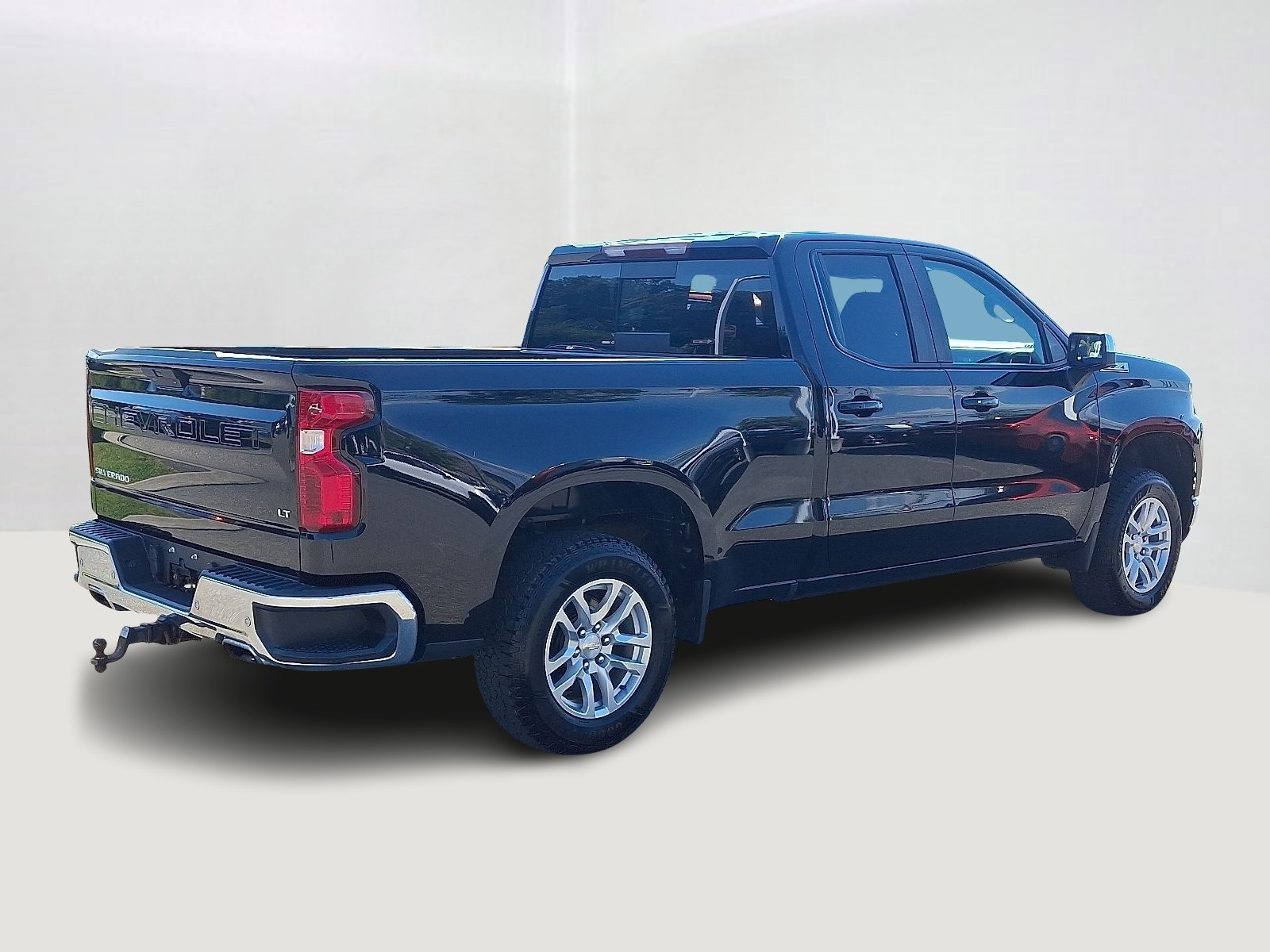 2020 Chevrolet Silverado 1500 LT photo 4
