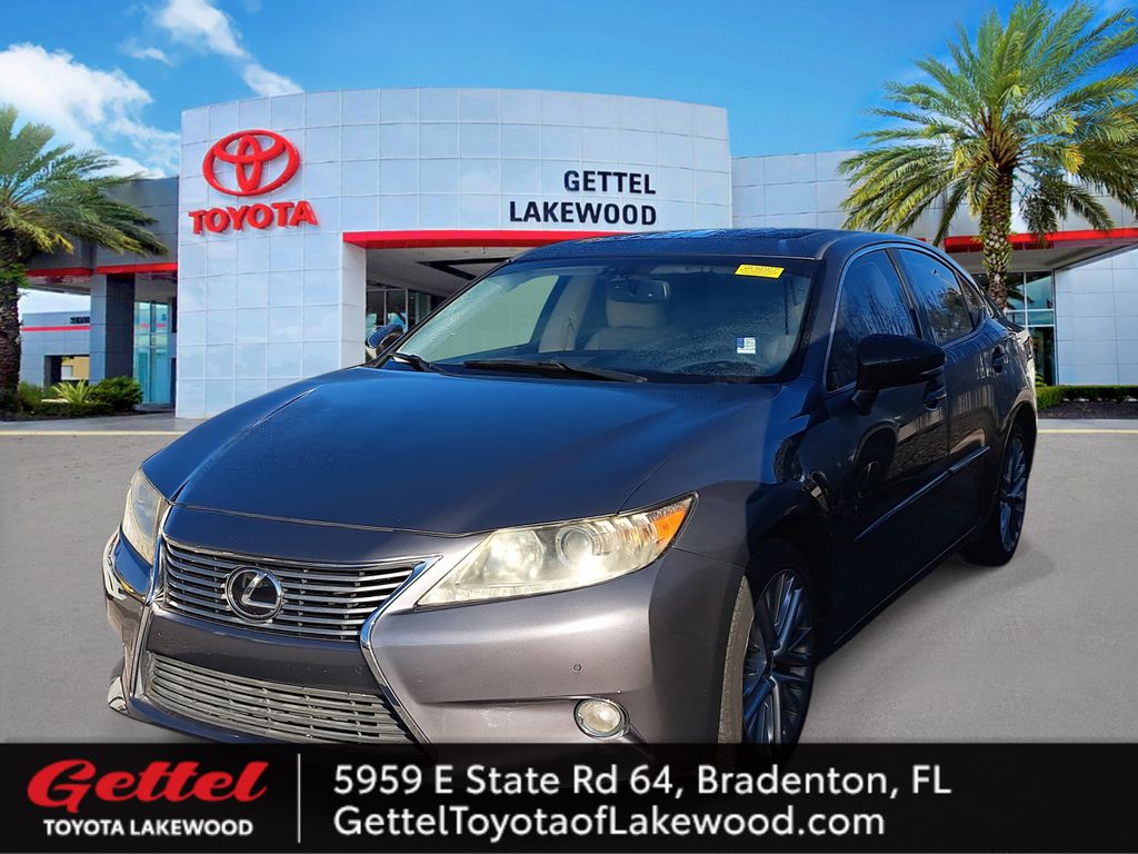 2013 Lexus ES 350's photo